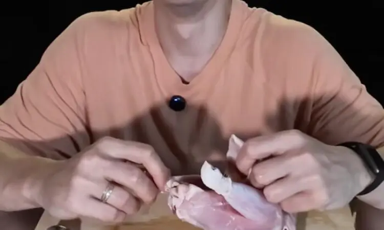 Dukungan Nino Fernandez untuk Steffi Zamora: Racik ASI Booster Premium Sendiri