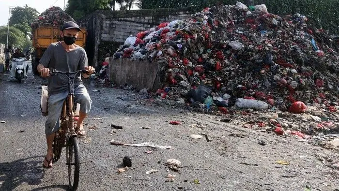 Presiden Inisiasi Gerakan Indonesia ASRI untuk Penanganan Sampah dan Penataan Lingkungan Presiden Inisiasi Gerakan Indonesia ASRI untuk Penanganan Sampah dan Penataan Lingkungan